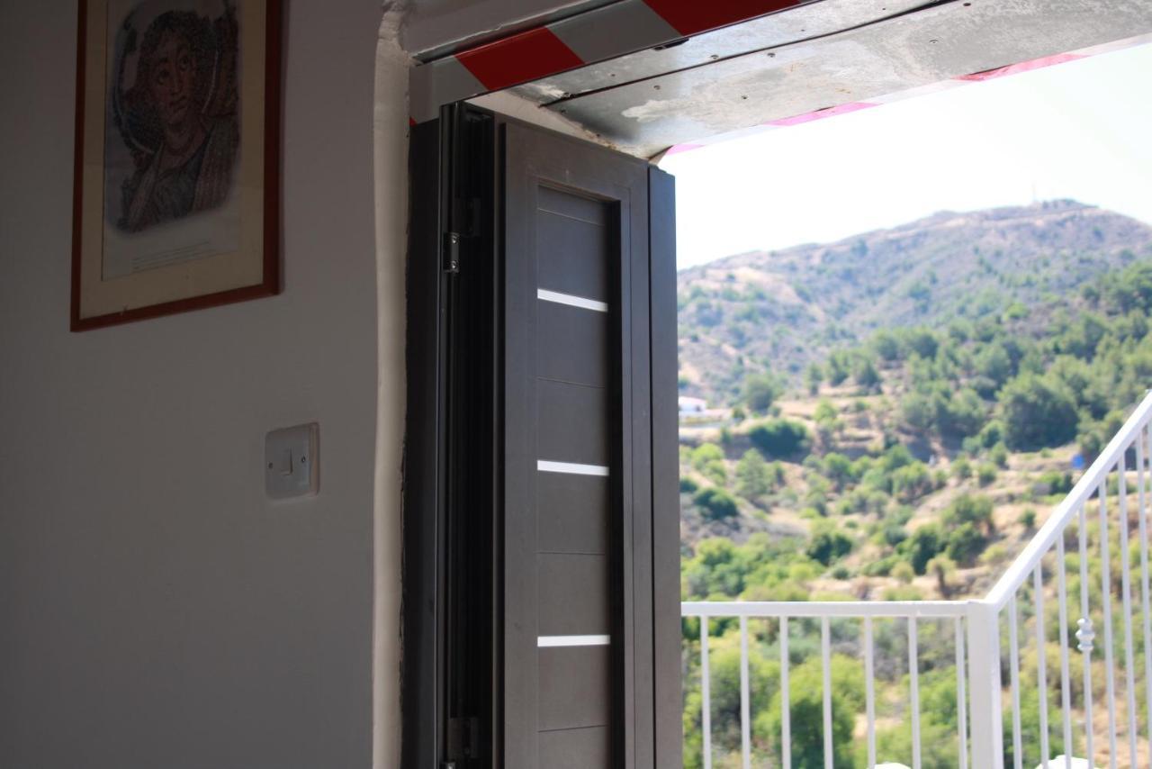 Holiday Apartments,Polynikis Sea-Cret, Pachyammos Екстериор снимка