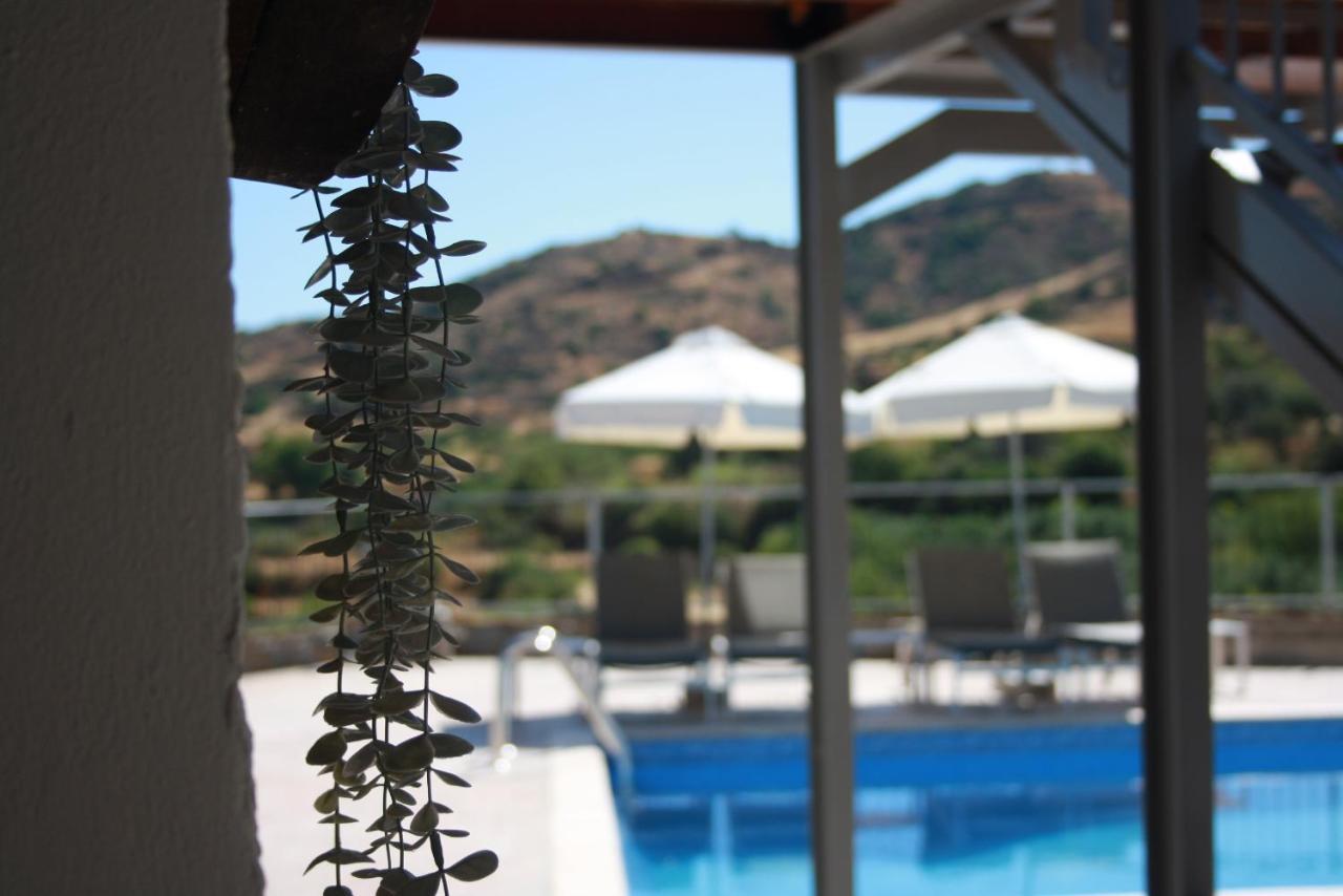 Holiday Apartments,Polynikis Sea-Cret, Pachyammos Екстериор снимка
