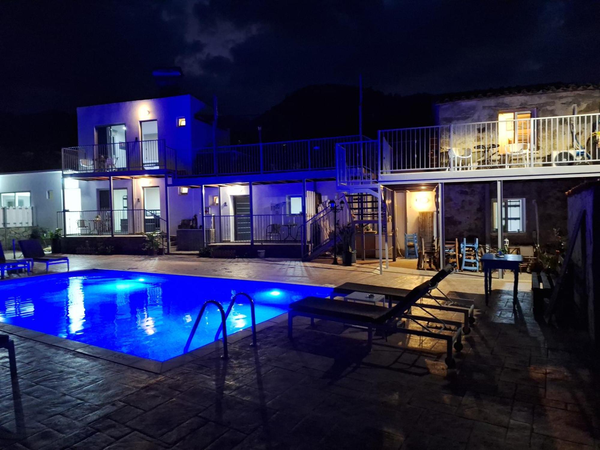 Holiday Apartments,Polynikis Sea-Cret, Pachyammos Екстериор снимка