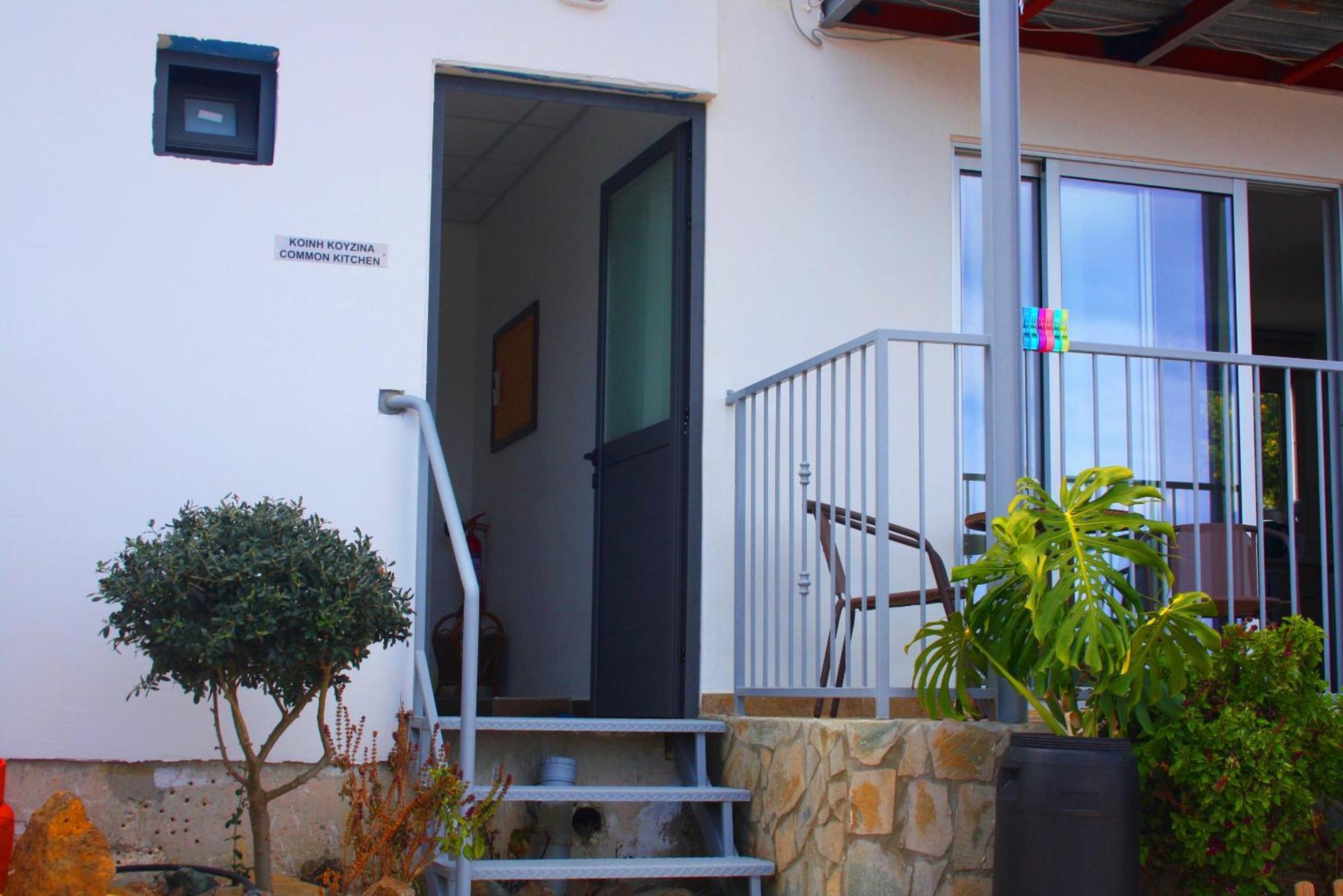Holiday Apartments,Polynikis Sea-Cret, Pachyammos Екстериор снимка
